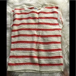 Knitted short sleeve sweater top